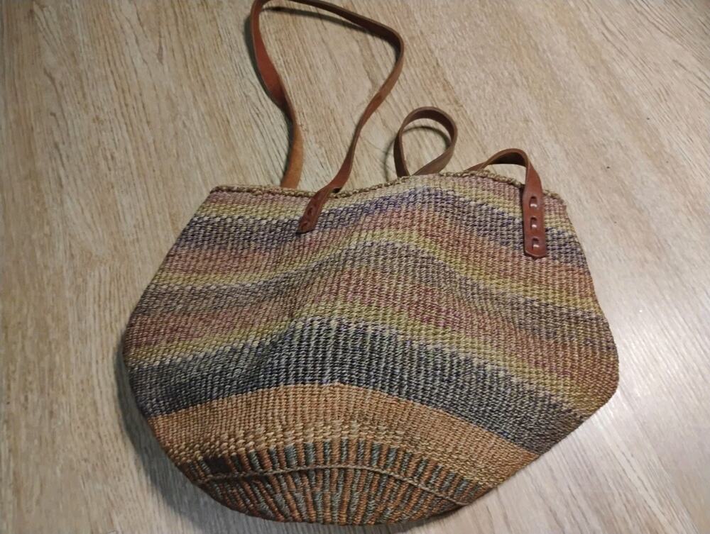Vintage African Nthungi Kenya Sisal Straw Bucket Market Bag Leather Straps Purse
